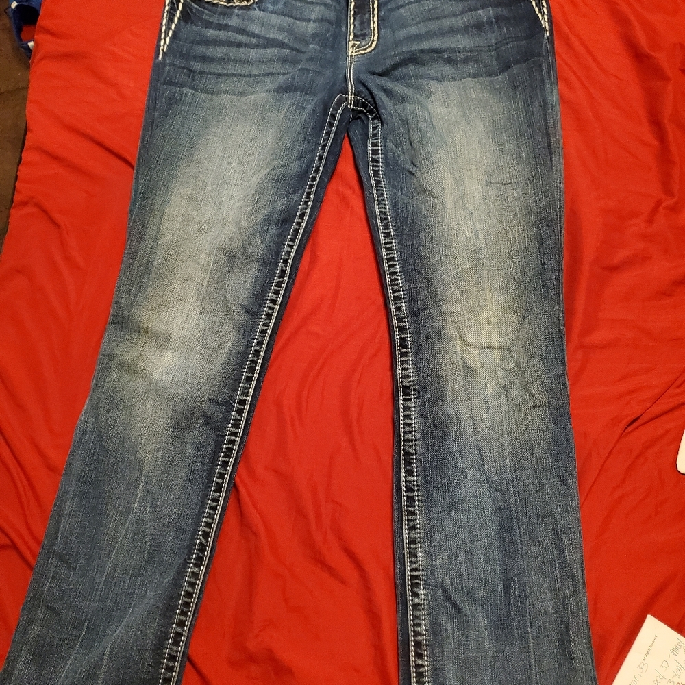 Miss Me signature slim boot size 33 In seam 29 1/2